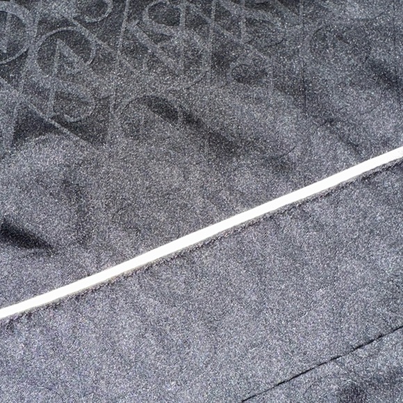 Victoria's Secret Black Satin Pajama Set with Pink Trim size L - Picture 7 of 9